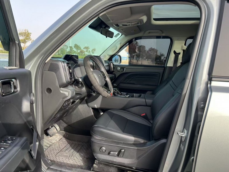 盐城25年哈弗猛龙HI44