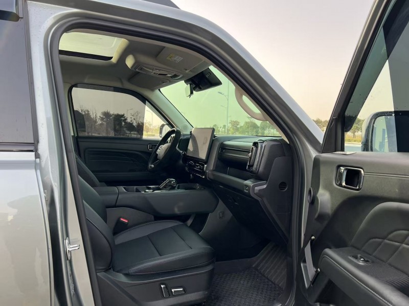 盐城25年哈弗猛龙HI46