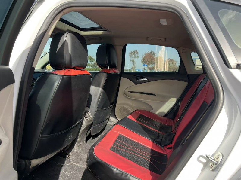 盐城21年别克威朗5