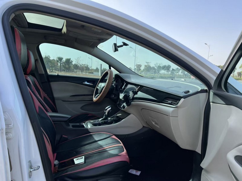 盐城21年别克威朗6