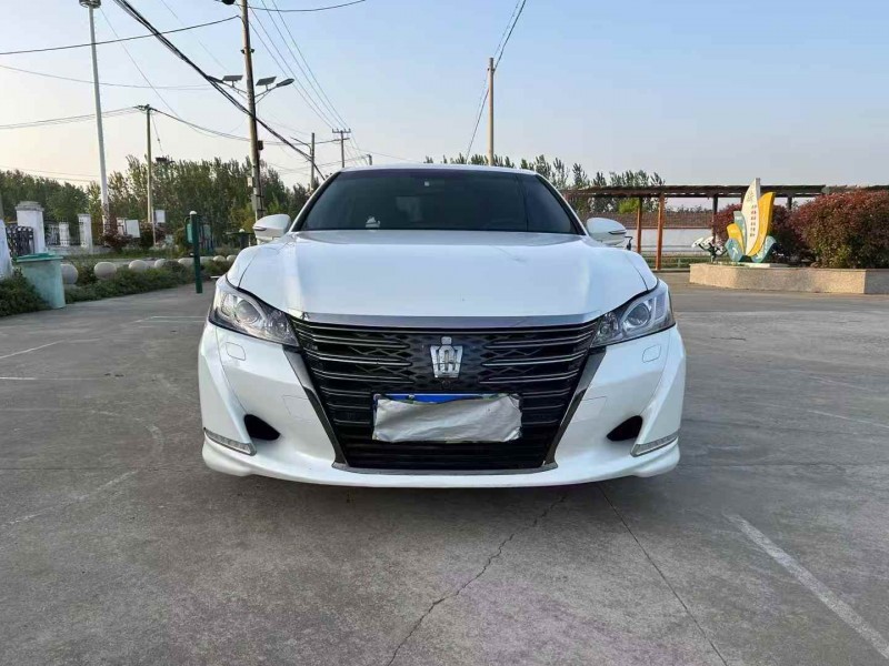 徐州18年丰田皇冠1