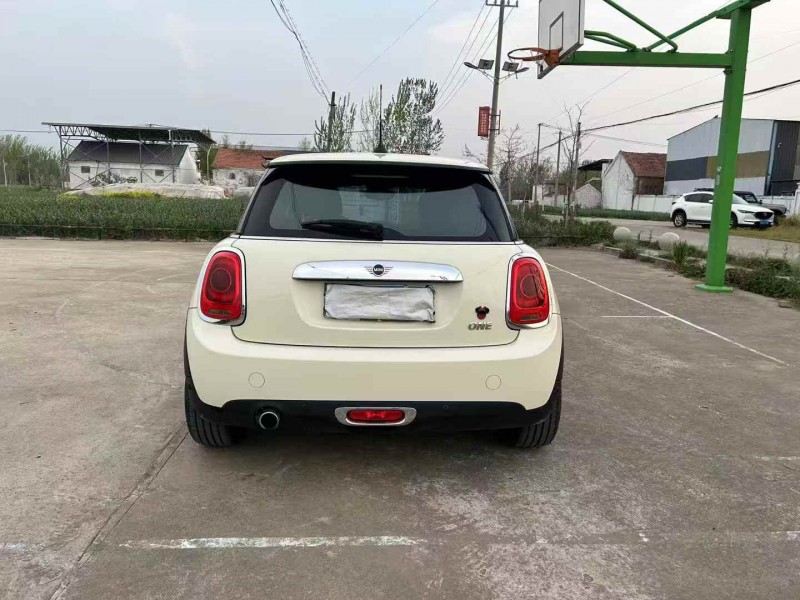 徐州20年MINICOUNTRYMAN5