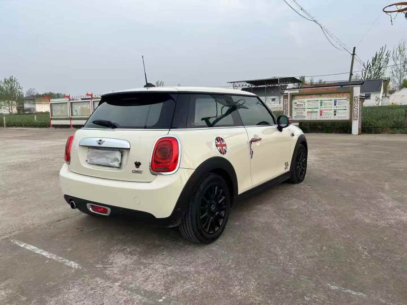 徐州20年MINICOUNTRYMAN7