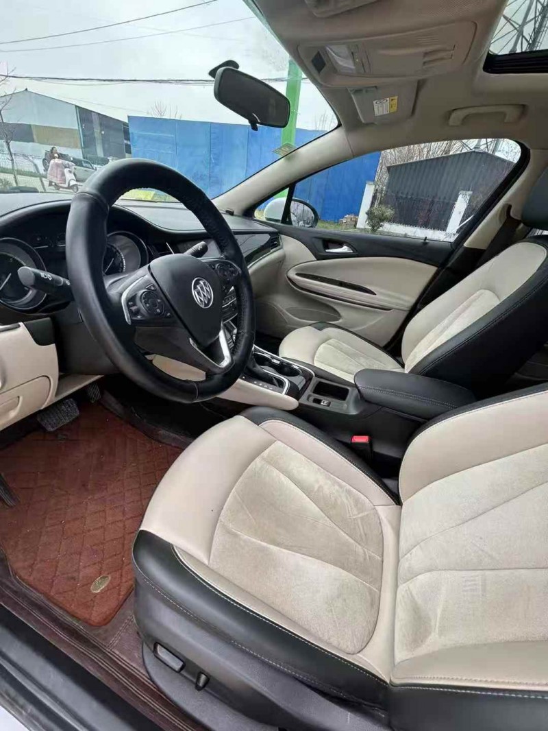 徐州19年别克威朗3