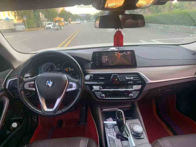 佛山18年宝马5系6