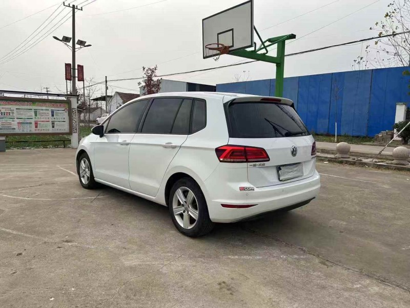 徐州18年大众高尔夫·嘉旅6