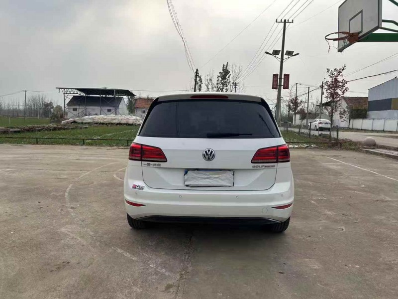 徐州18年大众高尔夫·嘉旅8