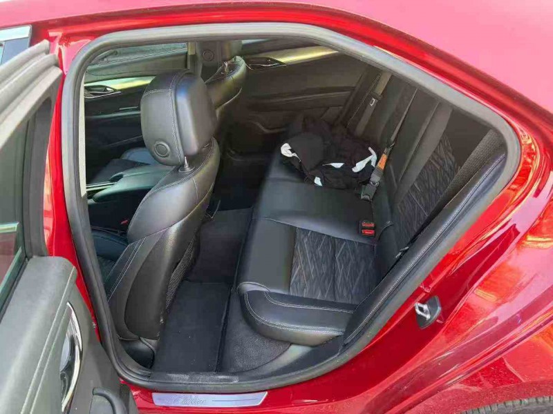 珠海18年凯迪拉克ATS2