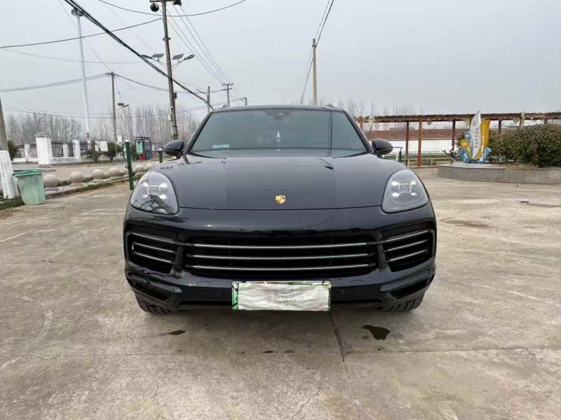 徐州19年保时捷卡宴1