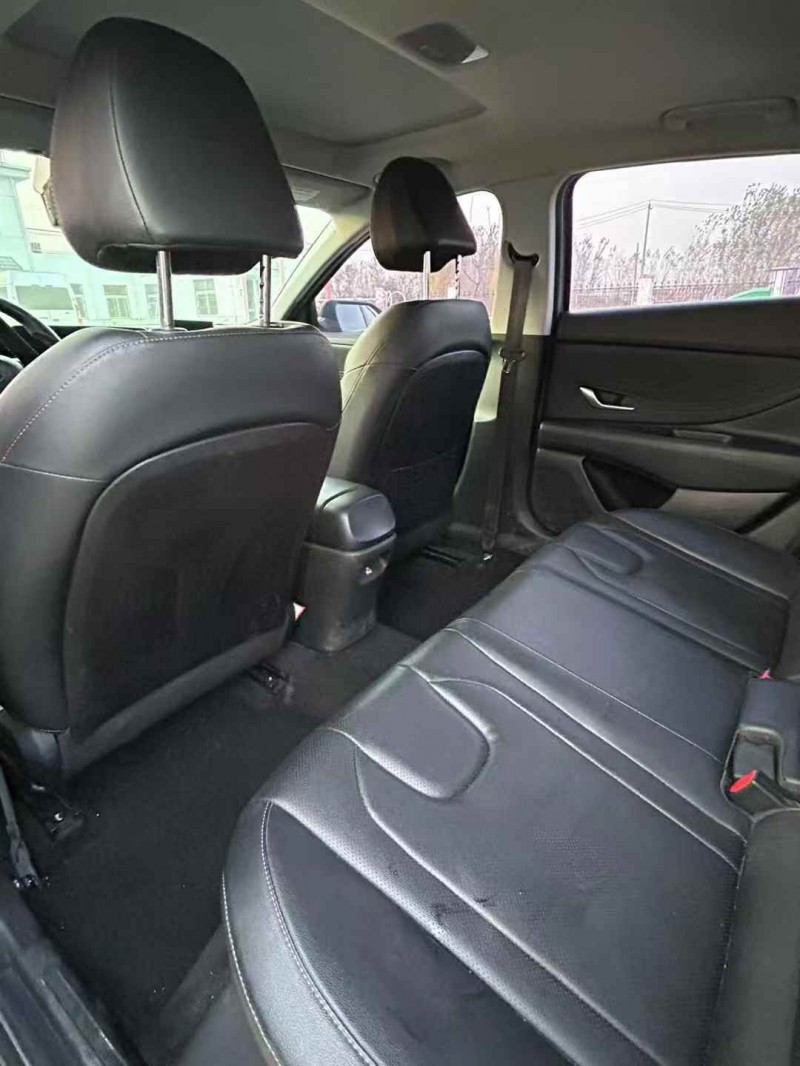 徐州21年现代伊兰特2