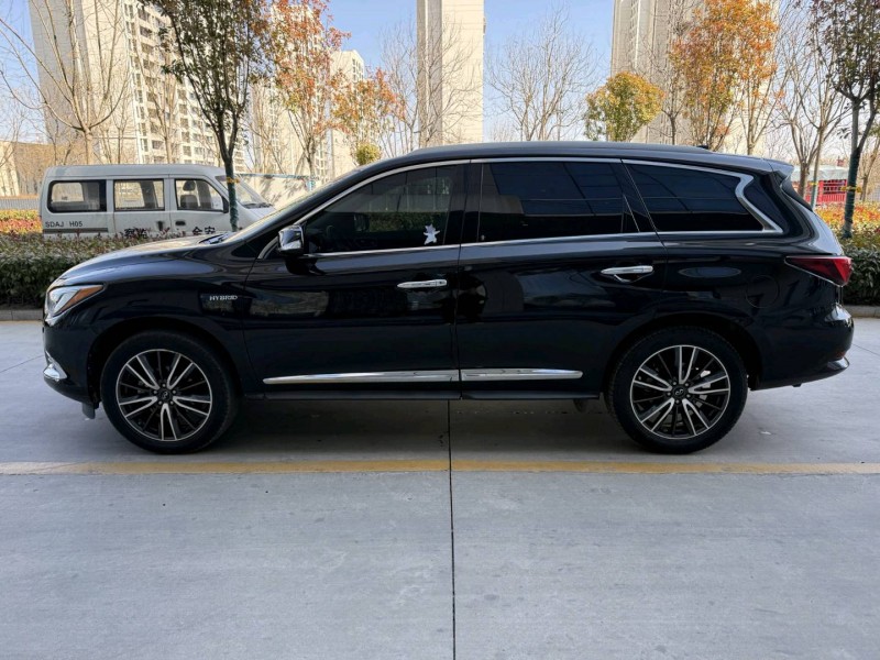济宁18年英菲尼迪QX607