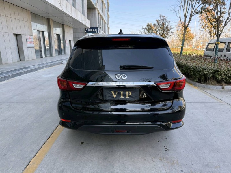 济宁18年英菲尼迪QX609