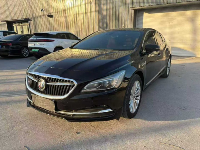 徐州17年别克君越2