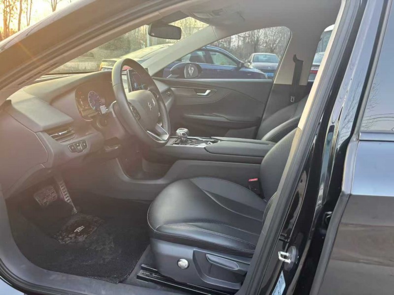 徐州23年红旗E-QM56