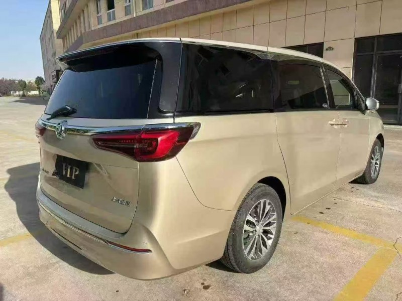 襄阳21年别克GL82