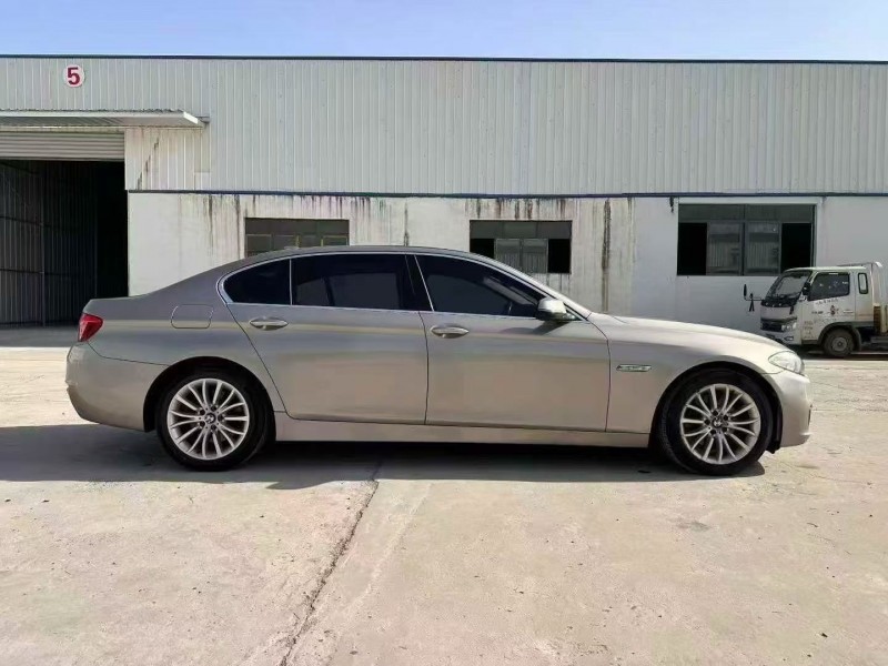 徐州16年宝马5系3