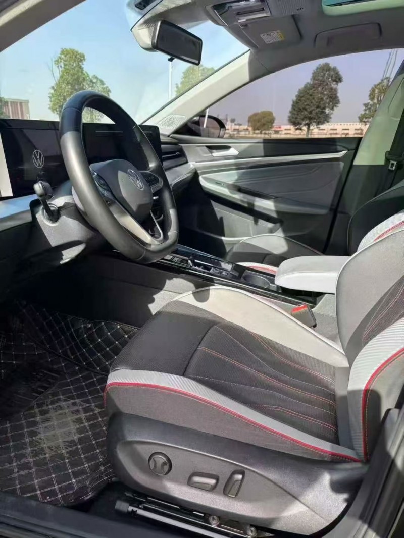 襄阳23年大众凌渡2