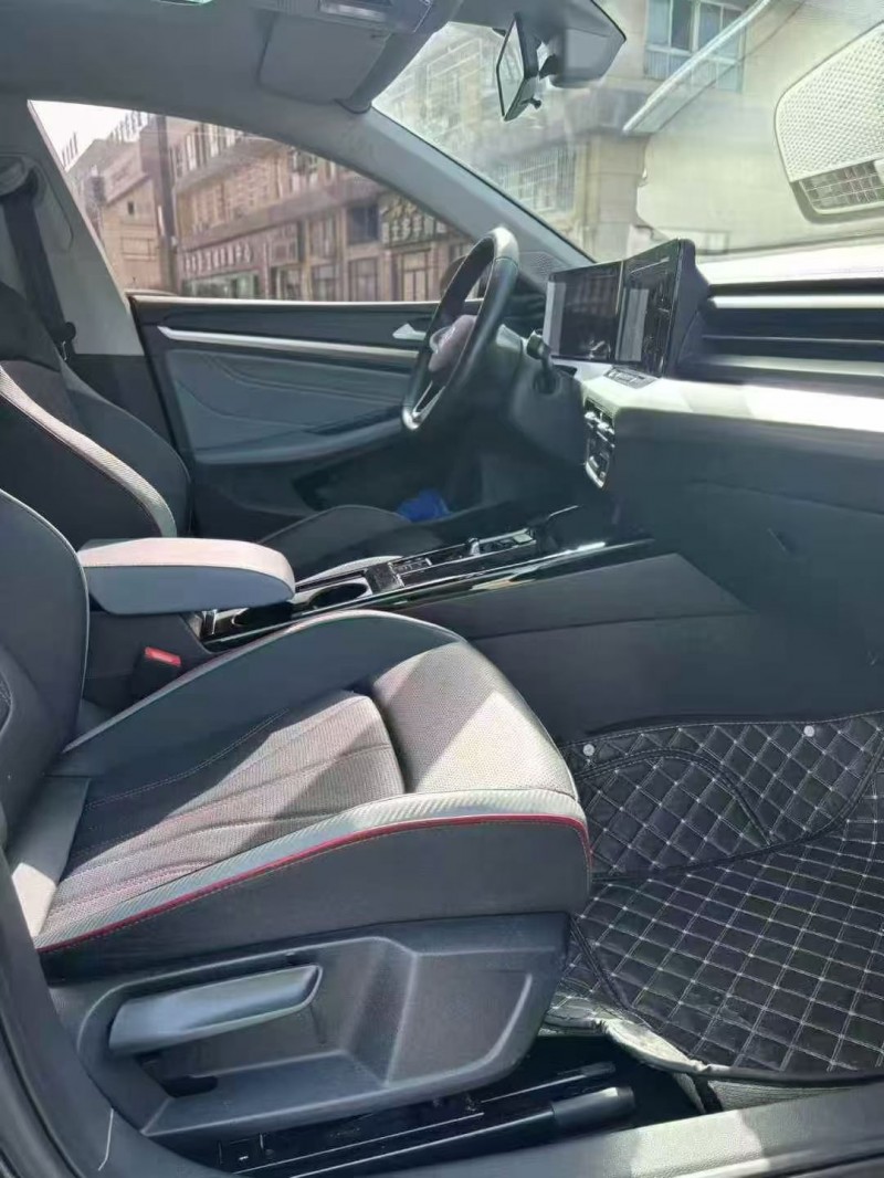 襄阳23年大众凌渡4