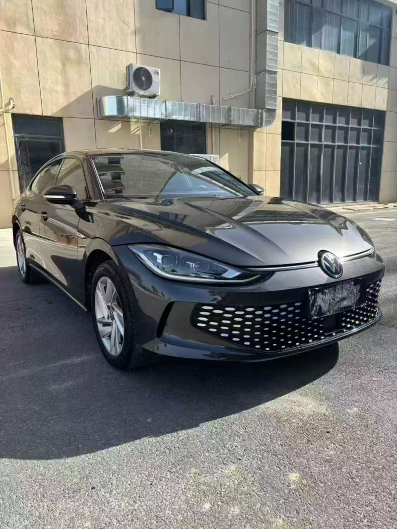 襄阳23年大众凌渡6