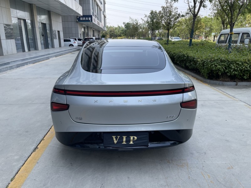 济宁24年小鹏汽车p76