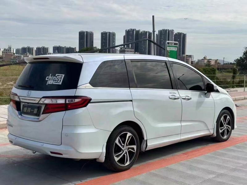 广州17年本田奥德赛4