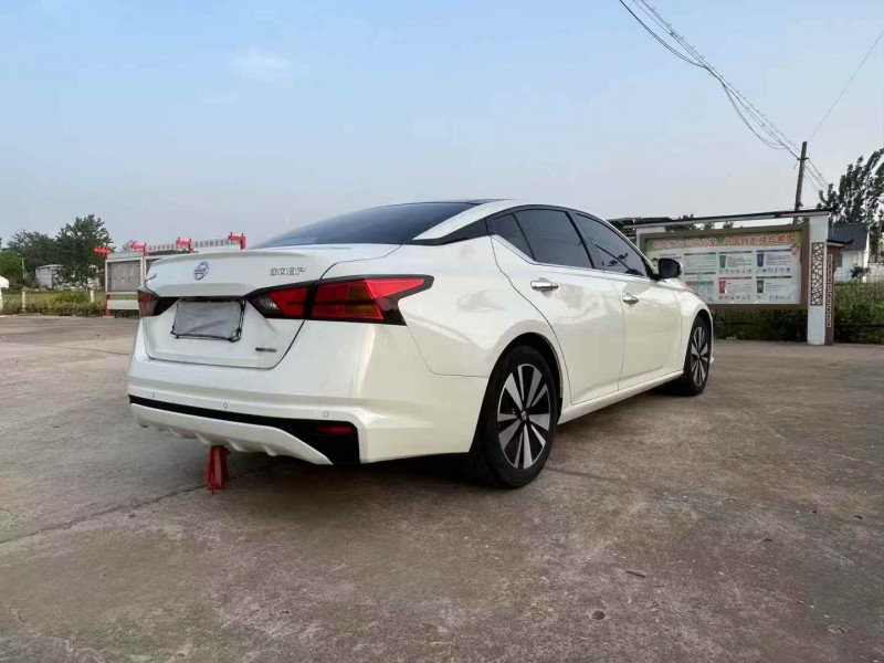 徐州22年日产天籁5