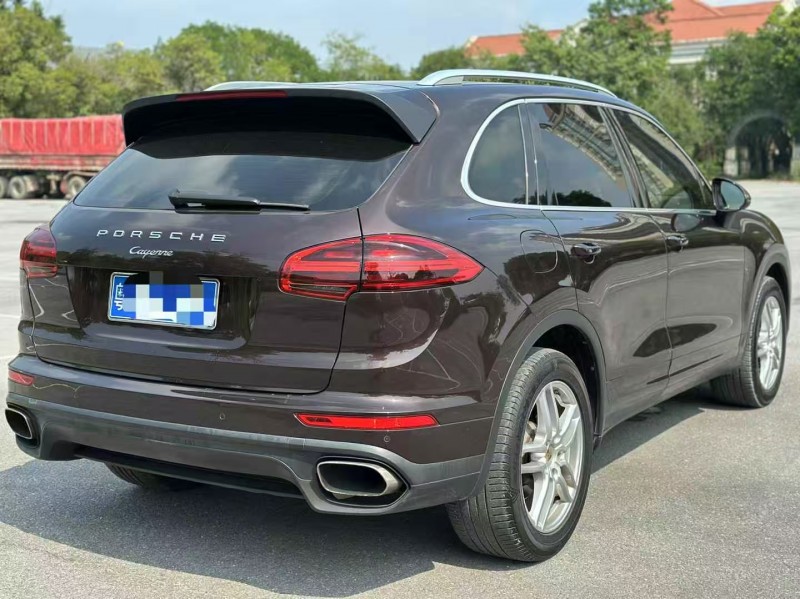 广州15年保时捷卡宴3