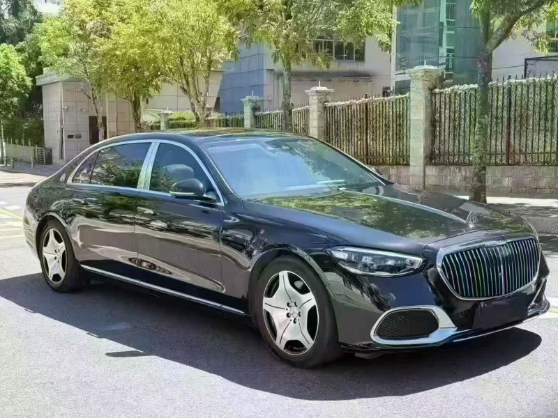 广州21年奔驰迈巴赫S级2