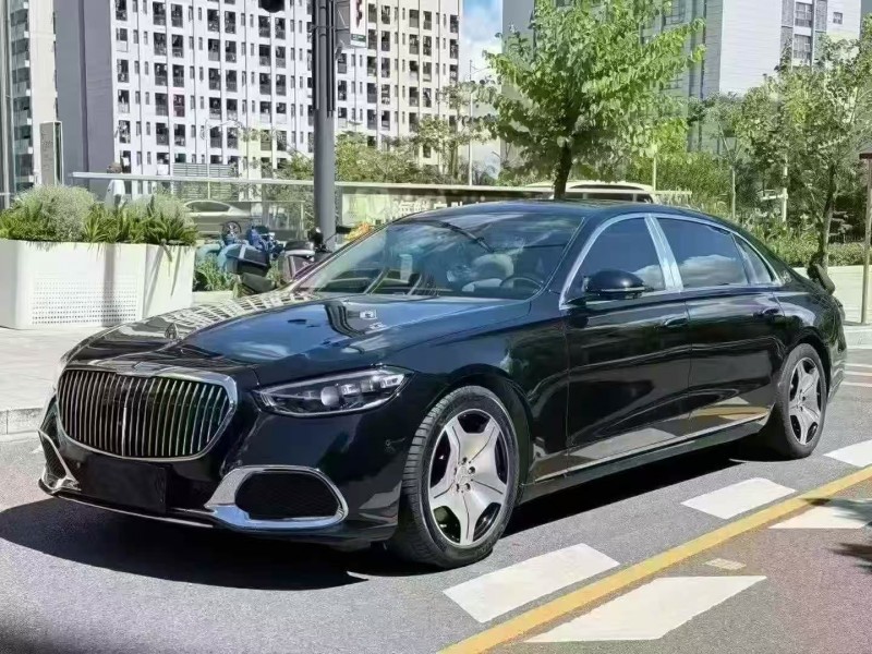 广州21年奔驰迈巴赫S级3