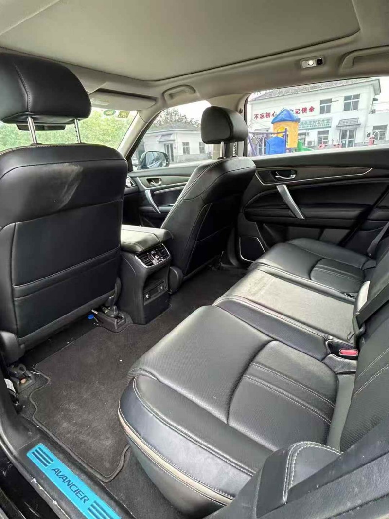 徐州20年本田冠道8