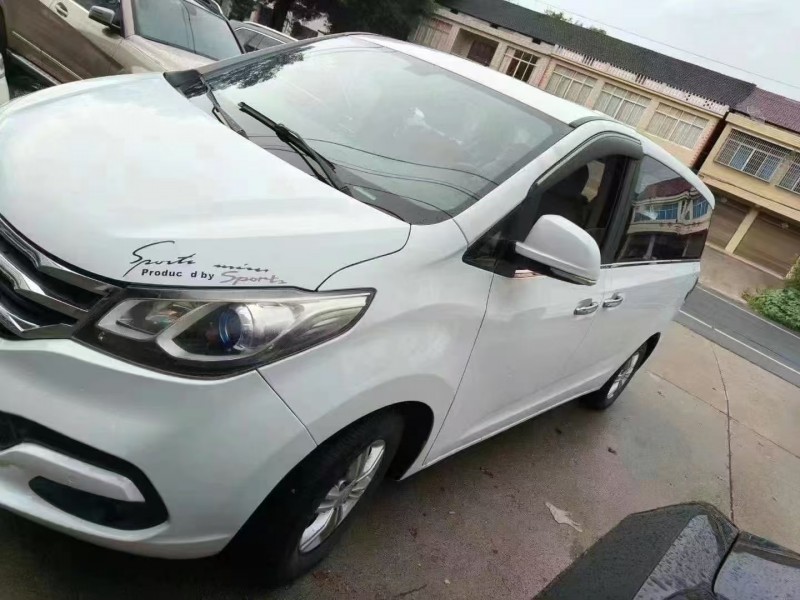 广州17年大通G102