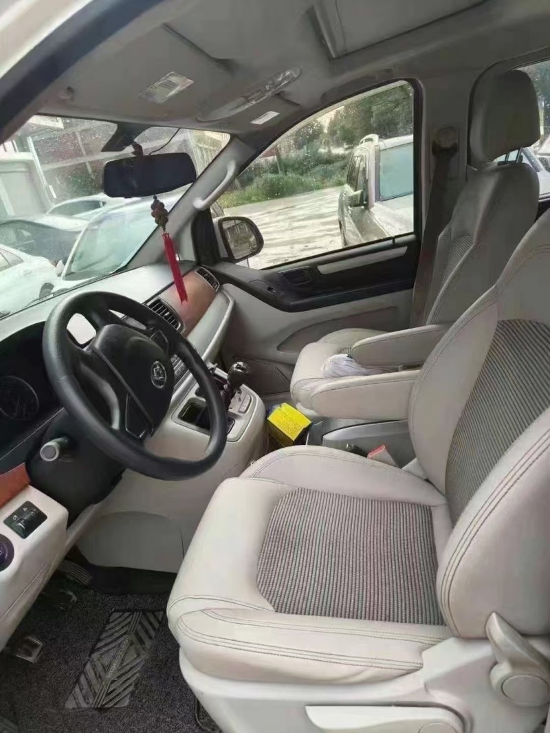 广州17年大通G105