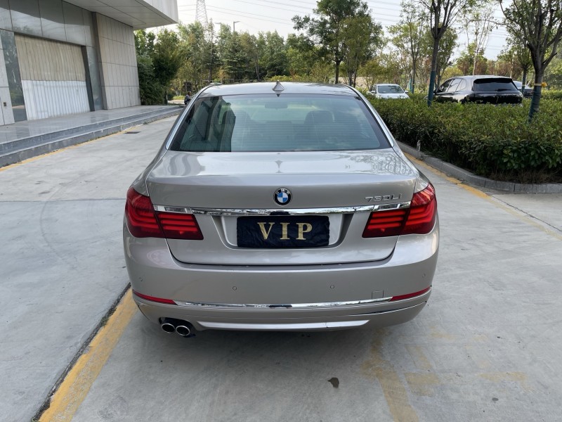 济宁14年宝马7系9