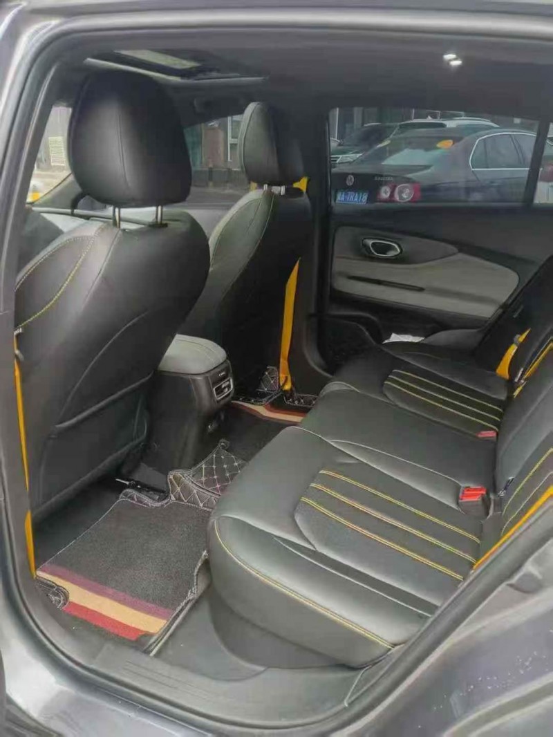 贵阳24年传祺影豹4