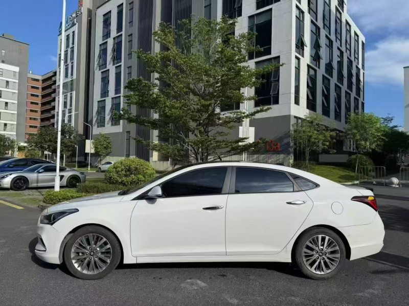 广州18年现代名图4