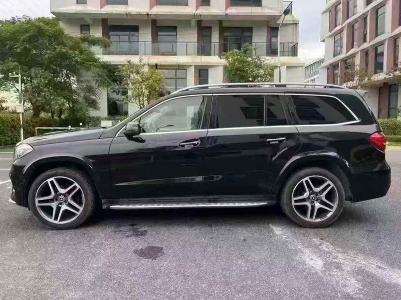 广州18年奔驰GLS4