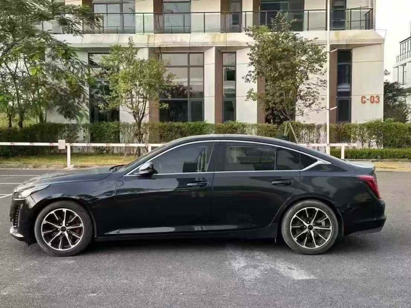 广州20年凯迪拉克CT54