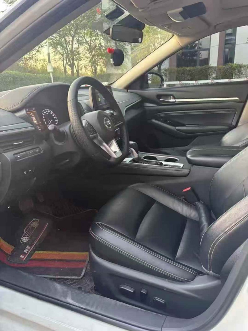 广州21年日产天籁7