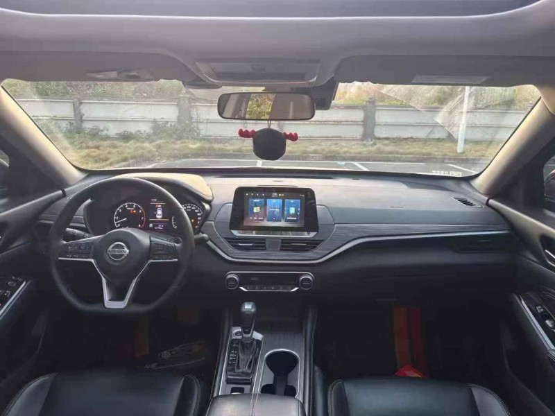 广州21年日产天籁9