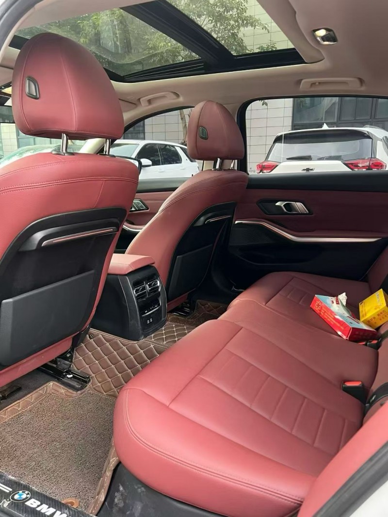 佛山21年宝马3系7