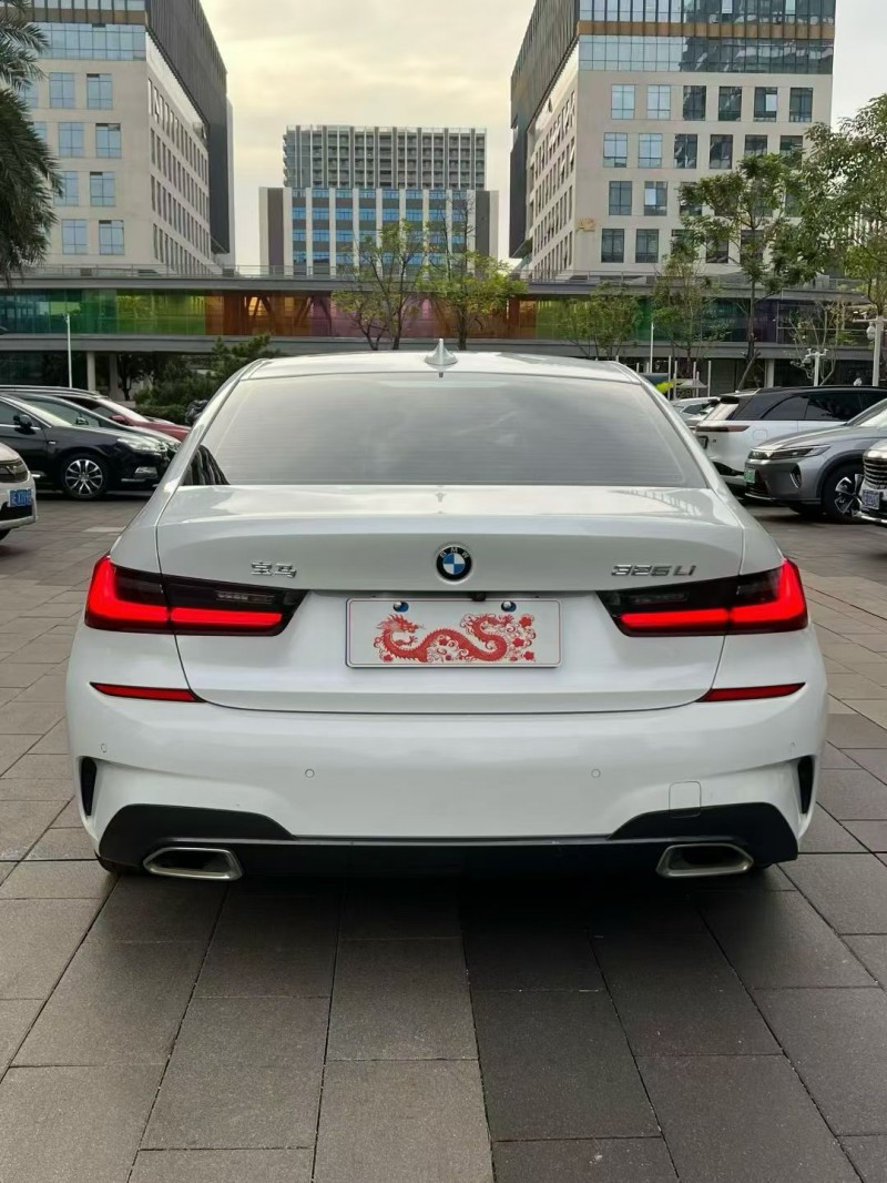 佛山21年宝马3系9