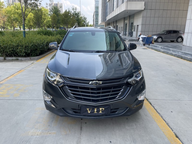 济宁17年雪佛兰探界者1