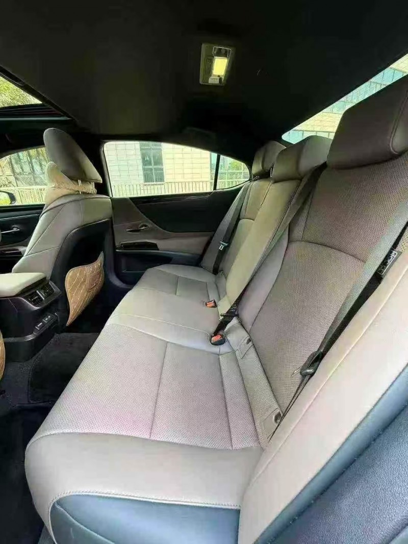 佛山22年雷克萨斯ES6