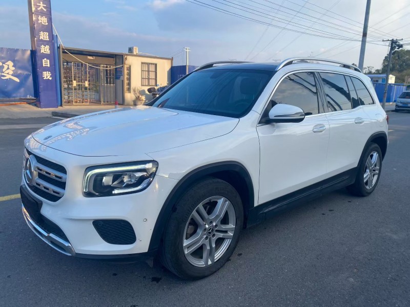 常德20年奔驰GLB2