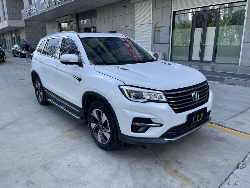 济宁19年长安汽车CS752