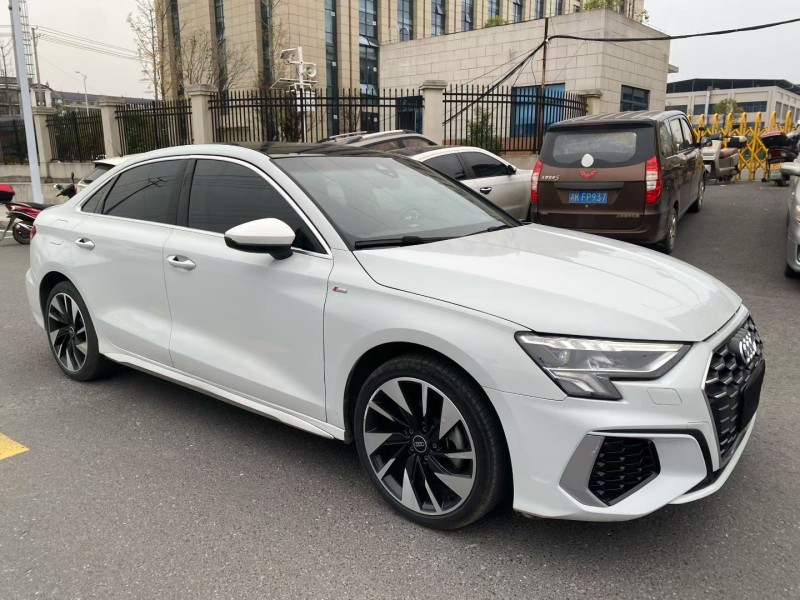 长沙24年奥迪A33