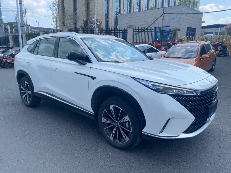 长沙24年荣威RX5新能源3