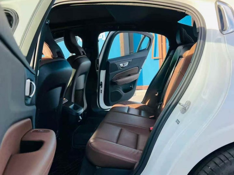 广州23年沃尔沃S60L4