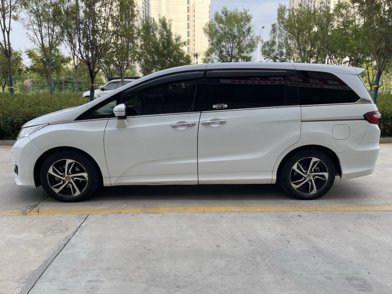 济宁17年本田奥德赛6