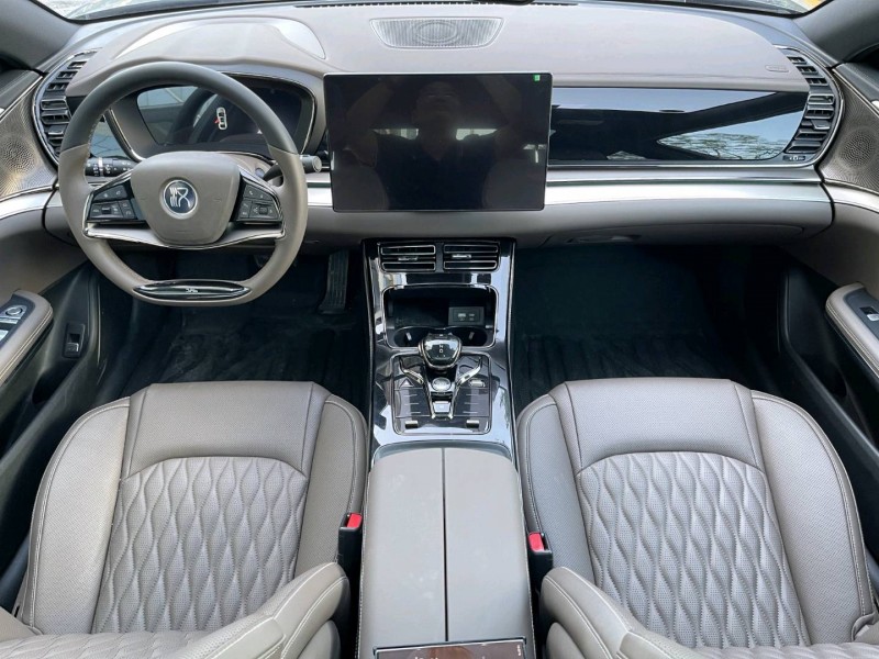 济宁24年比亚迪汉3